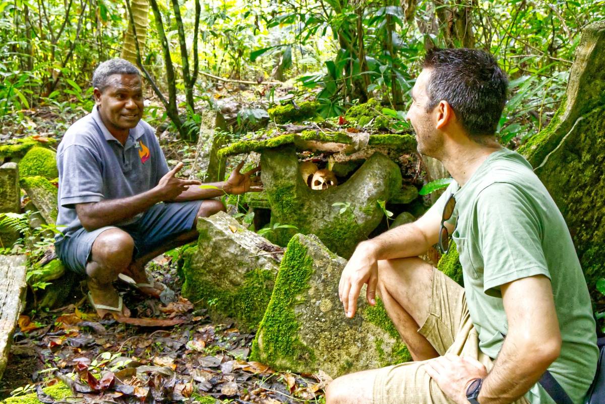 Amelbati Cannibal Tour in Malekula