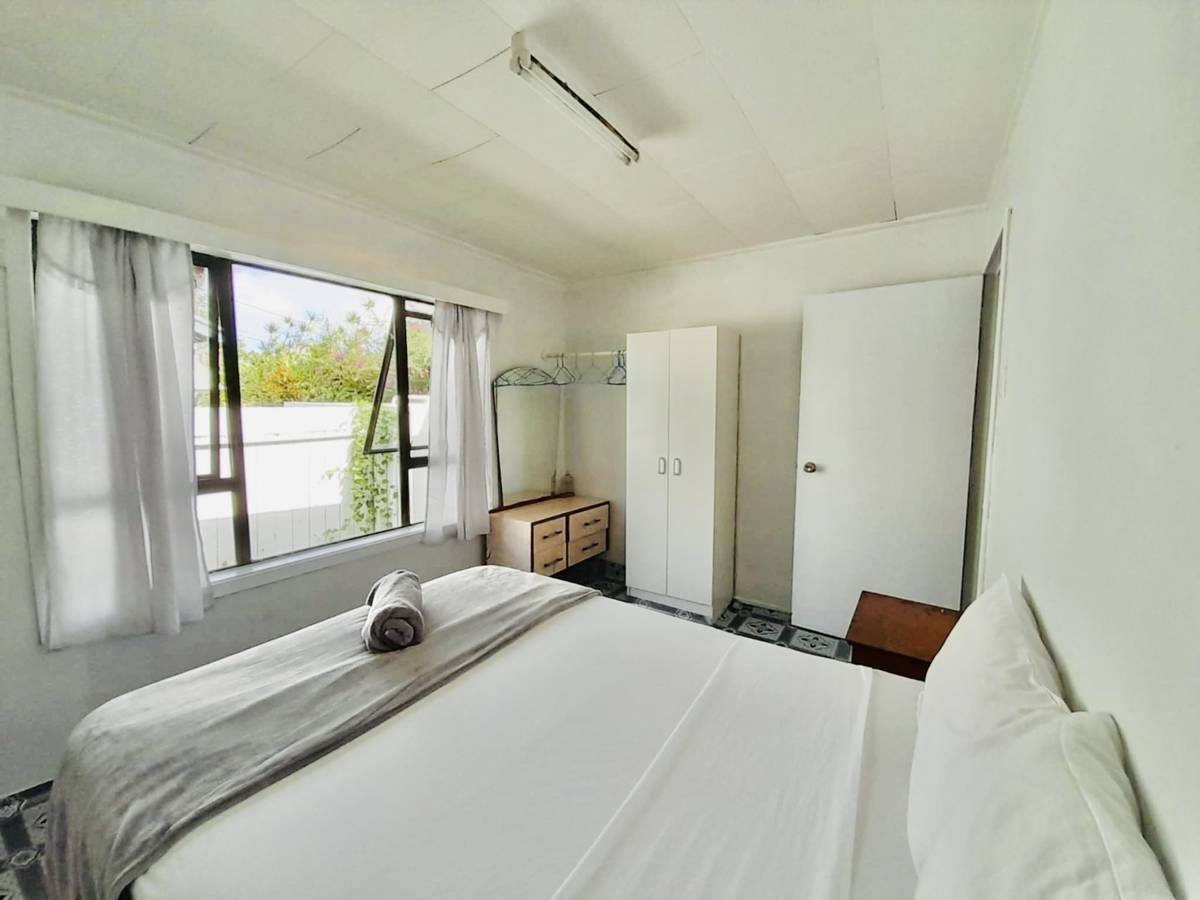 Tonga Cottage Bedroom