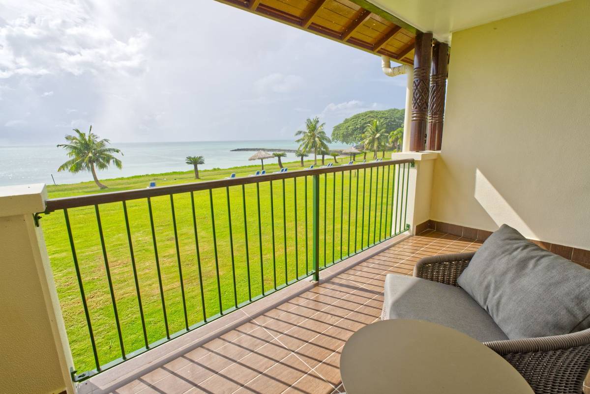 Samoa Beach Resort - Private Balcony