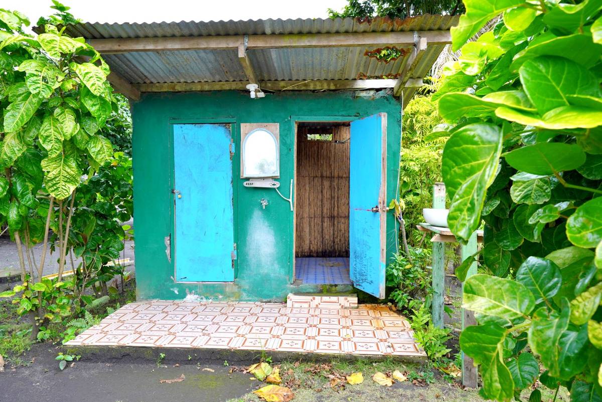 Tanna Volcano View Tree House