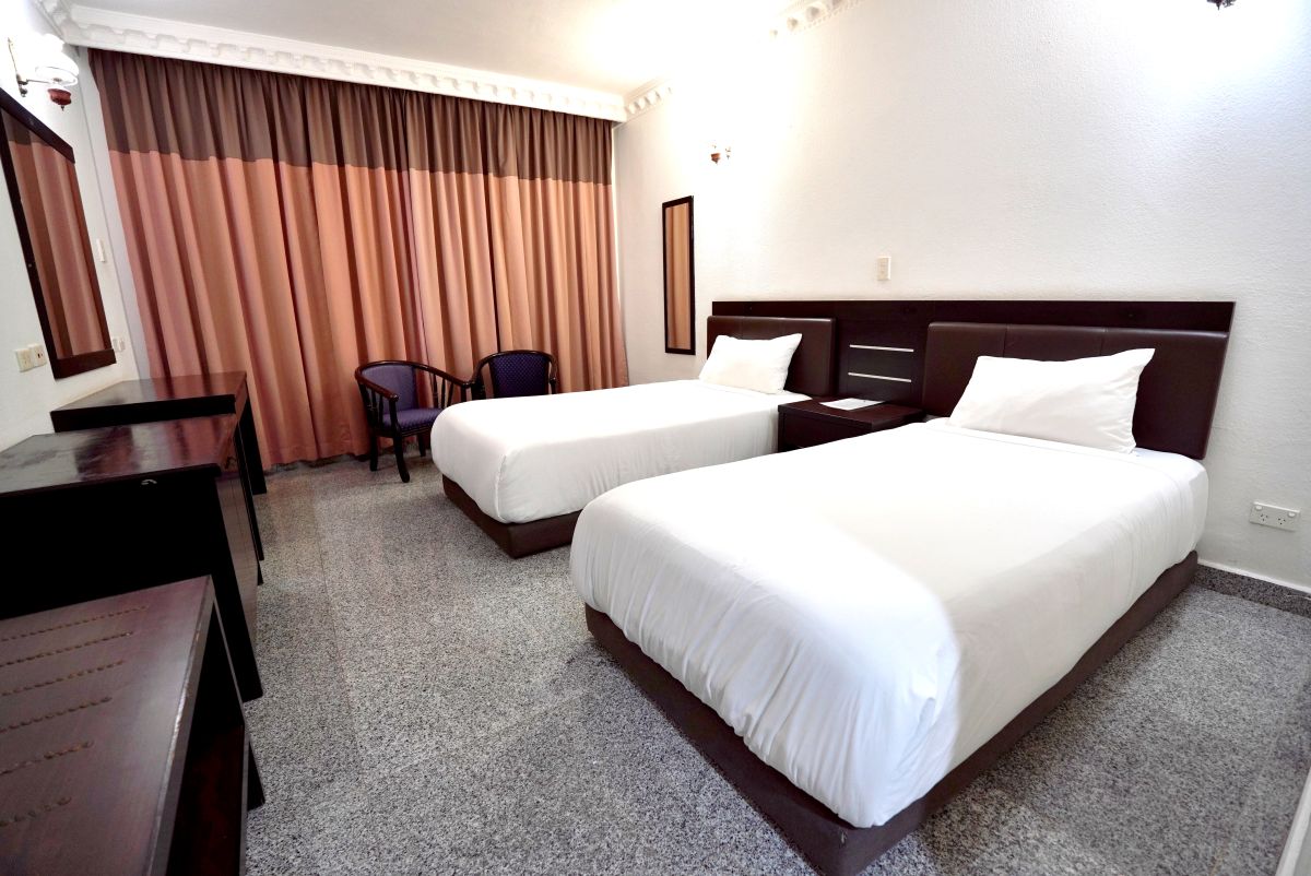 Standard Twin Room