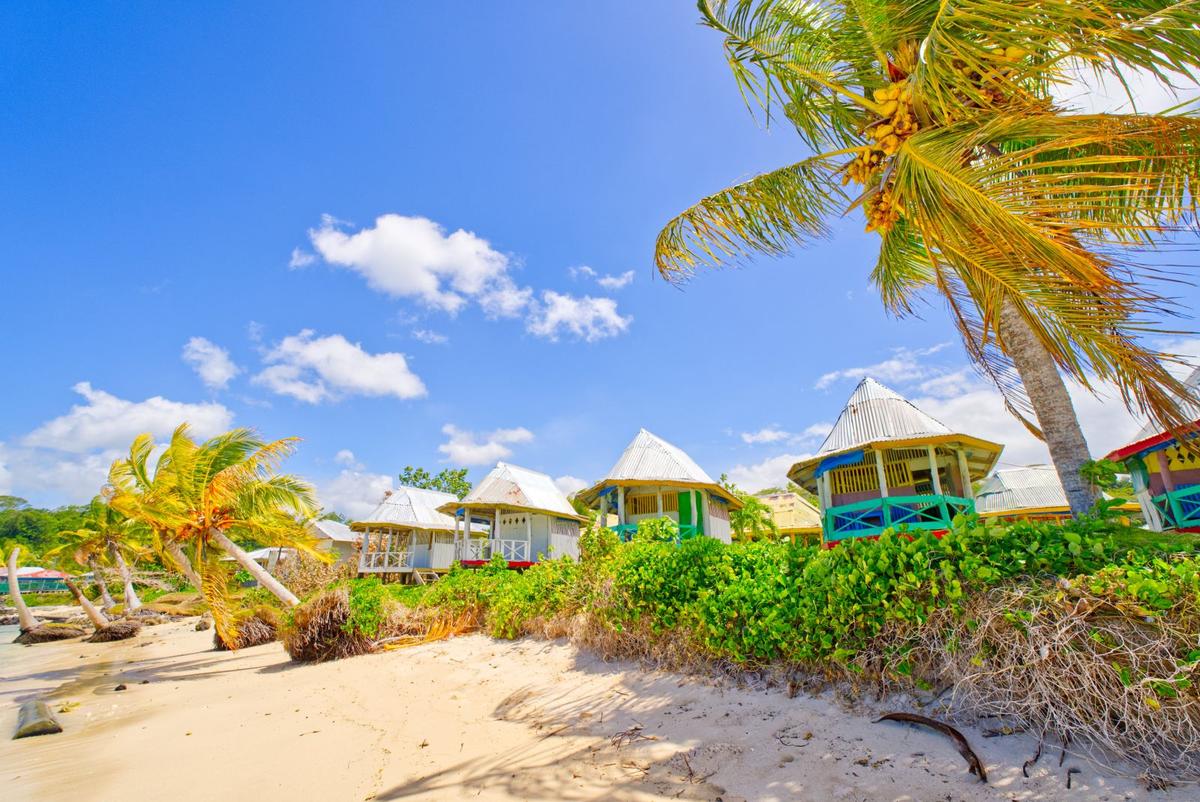 Jane's Beach Fales & Self-Contained Units in Samoa