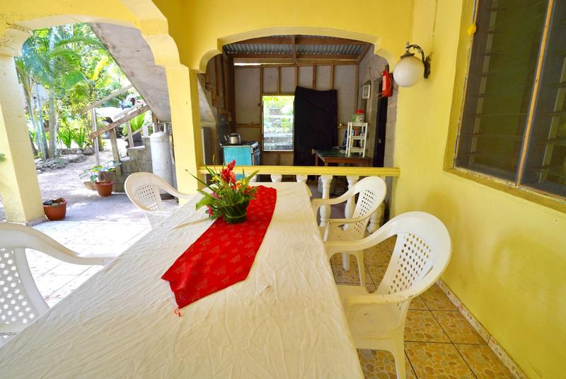 Lenakel Lodge