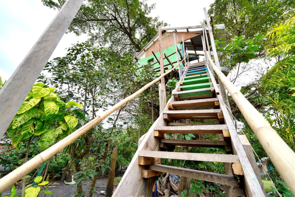 Tanna Volcano View Tree House in Vanuatu