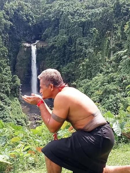 Tupu Samoan Tour Guide