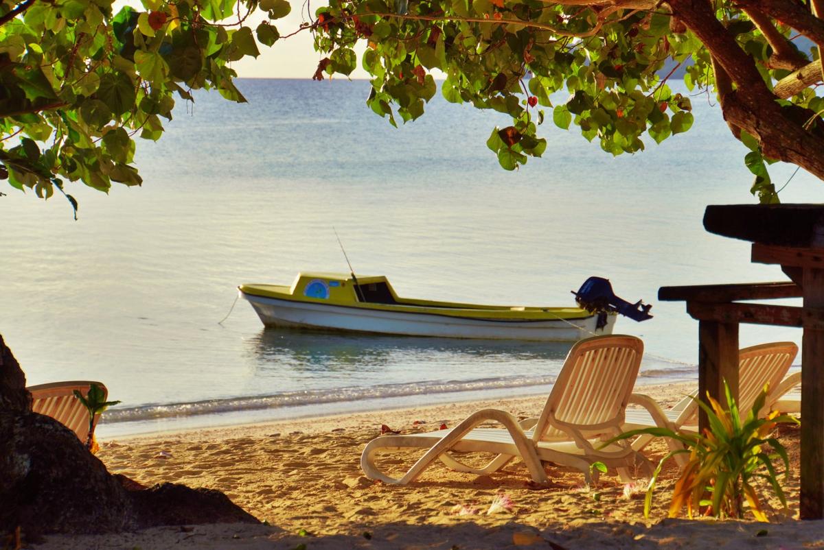 Pele Island Beach & Snorkeling Tour in Vanuatu