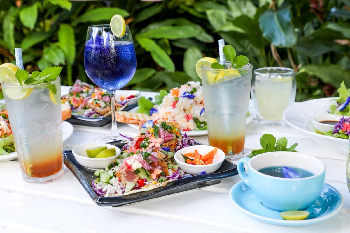 Maire Nui Gardens & Cafe in Cook Islands