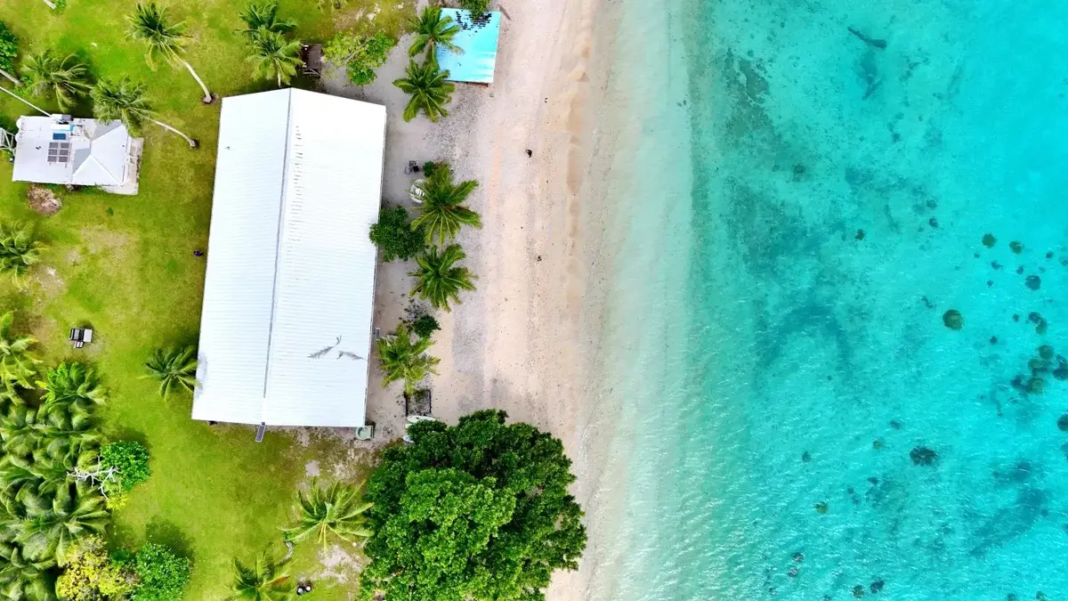 Enenamit Island Marquee