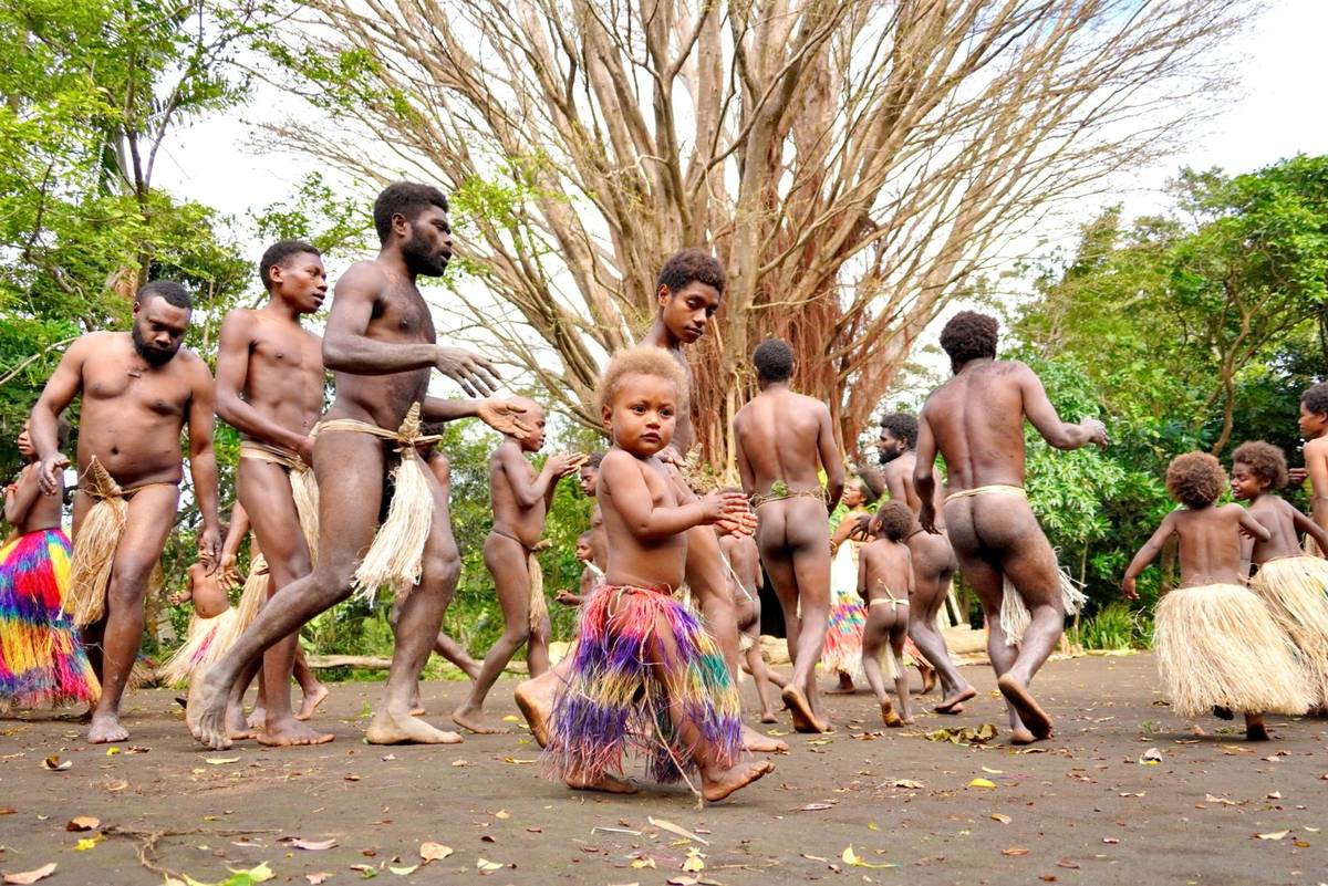 Lowinio Cultural Village Tanna