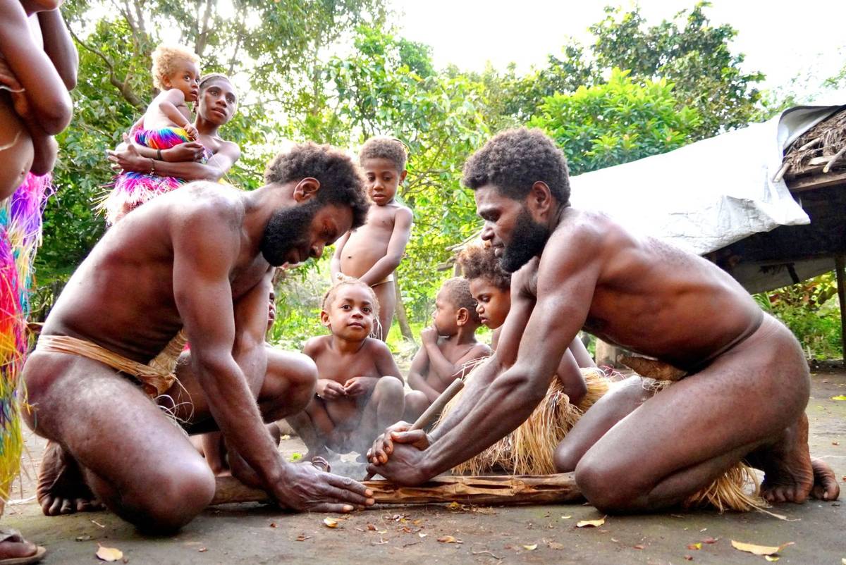 Lowinio Cultural Village Tanna