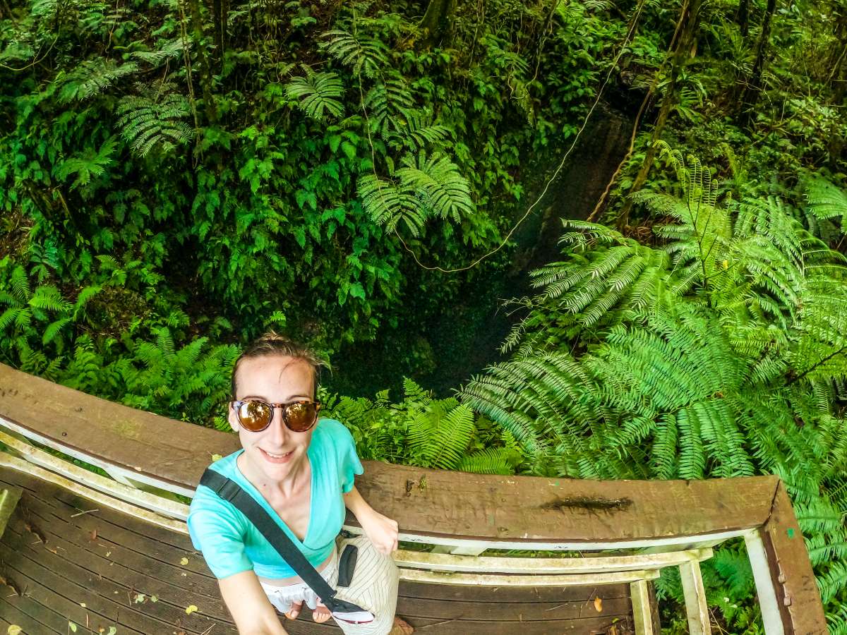 ‘Ana ‘Ahu (Smoking Cave)