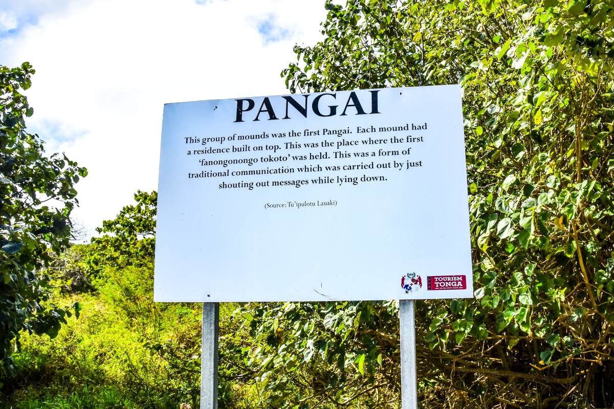 Pangai Mounds