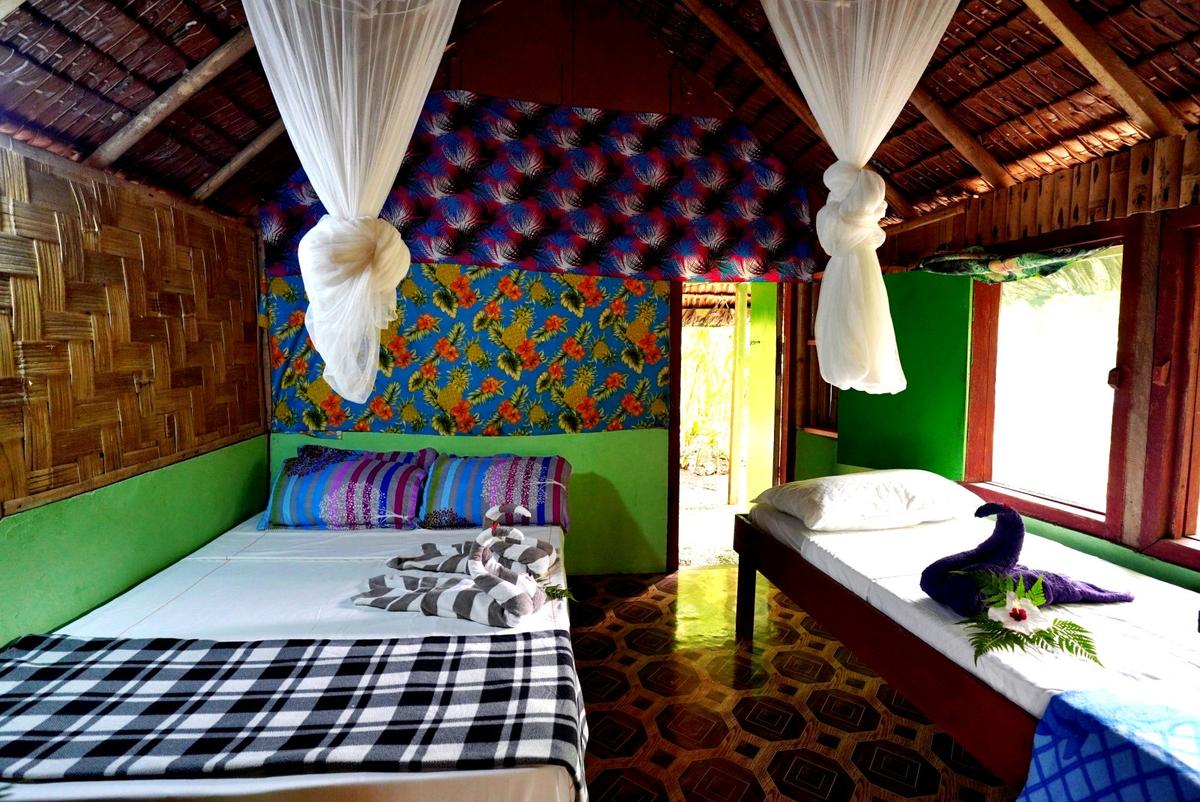 Nataboa Bunglow (Double + Single) offered by Birihia Sea Side Bungalows