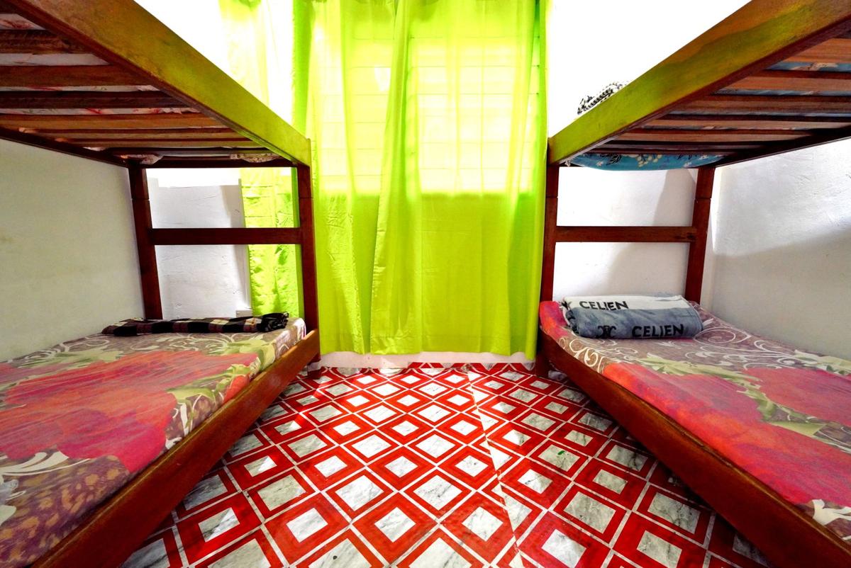 Room 6 (3 Bunk Beds) offered by Canal View Motel