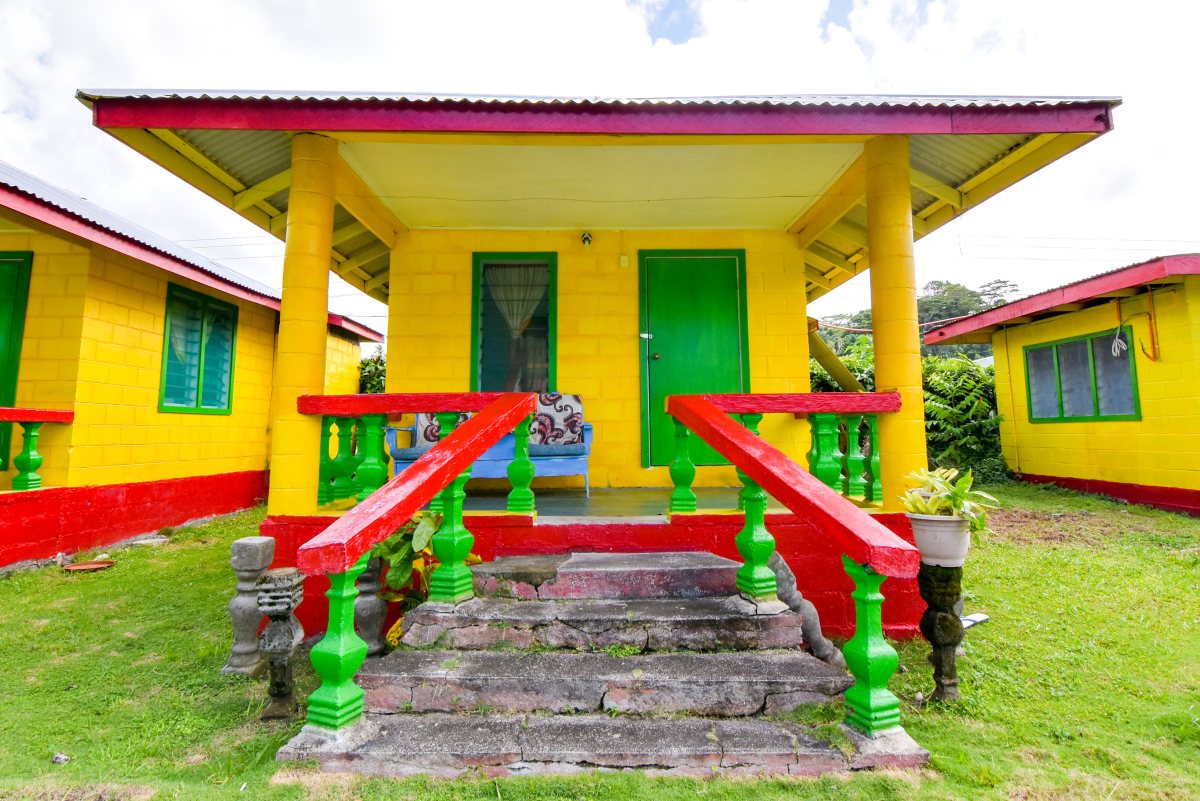 Air-Con Unit offered by Jane's Beach Fales & Self-Contained Units