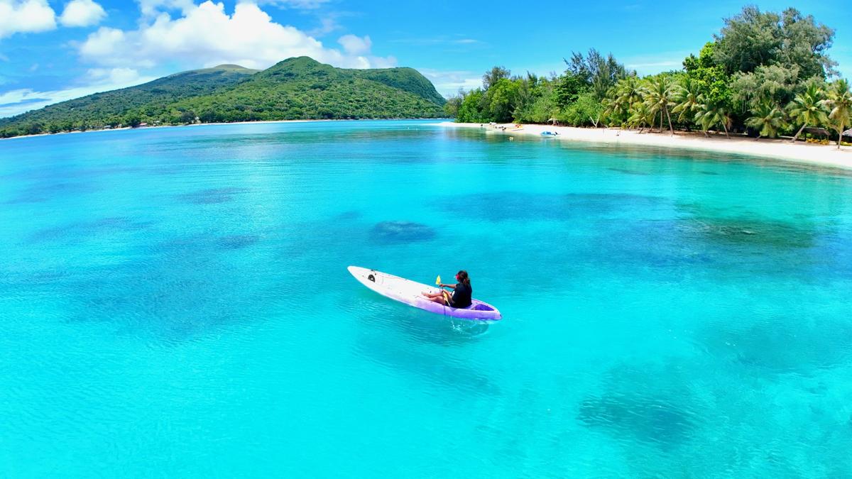 Pele Island Day Trip