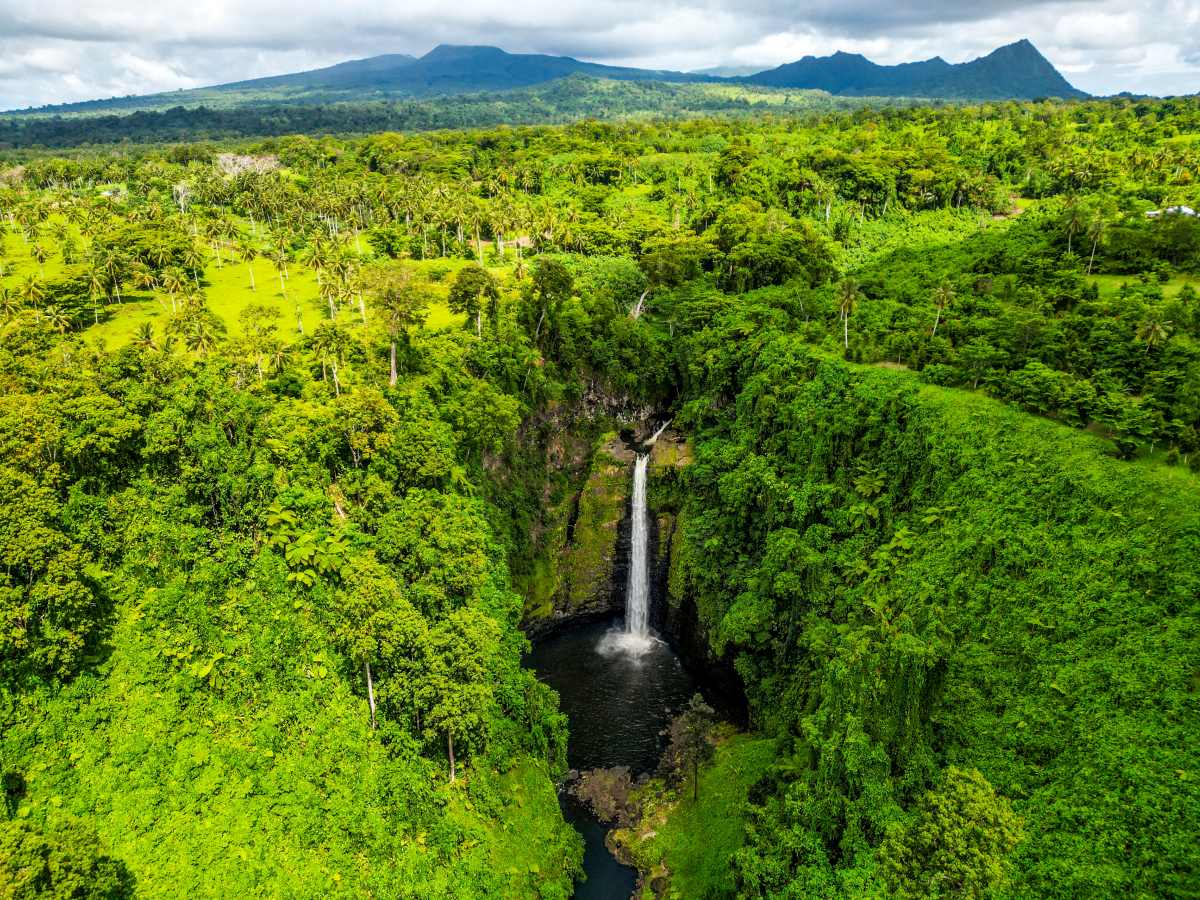 Full-Day Apia Tour From the South Coast
